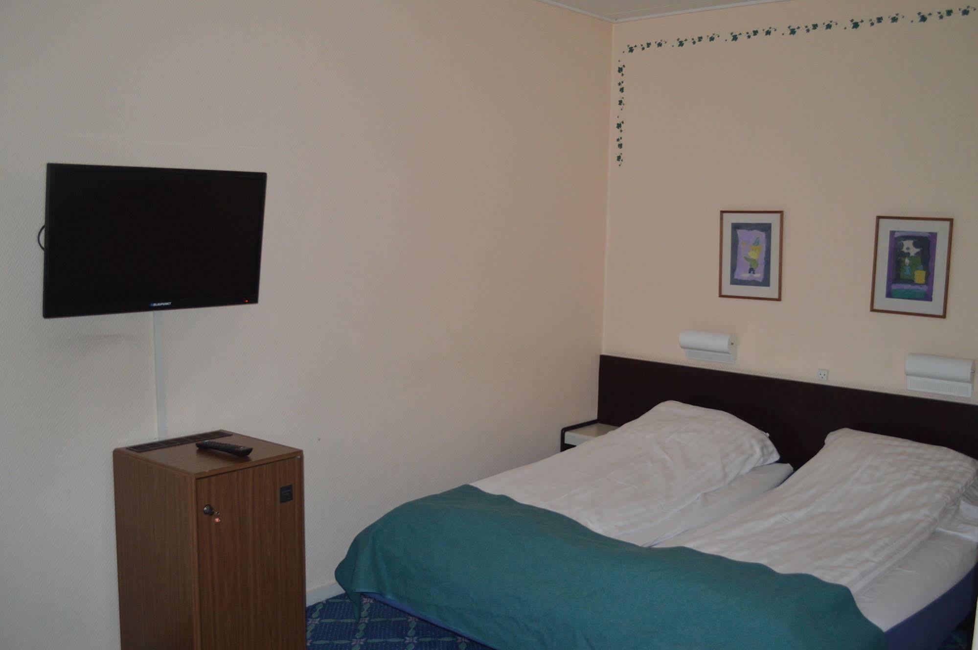 Hotel Naesbylund Kro Odense Bagian luar foto
